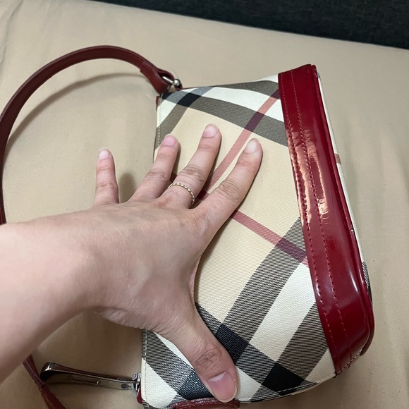 Authentic Burberry mini shoulder bag - Picture 4 of 11